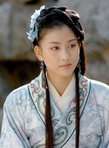  p>王昭君(约公元前54年—公元前19年),名嫱,字昭君(一说昭君非表字)