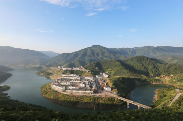 data-ctrid="svwlm320fj4r">维新镇,隶属湖南省常德市石门县,地处石门