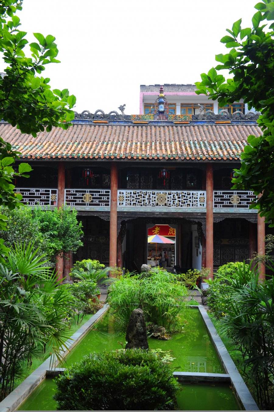  p>春秋祠,又名春秋池,春秋阁,位于四川省泸州市叙永县( a target="