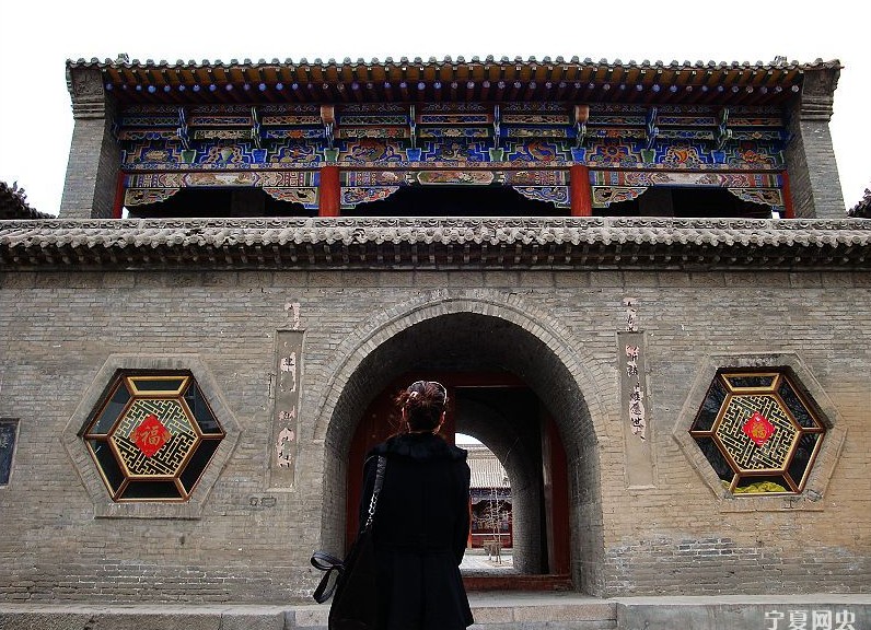  p data-id="gnaqtbw2l8">地藏寺,位于宁夏回族自治区银川市兴庆区