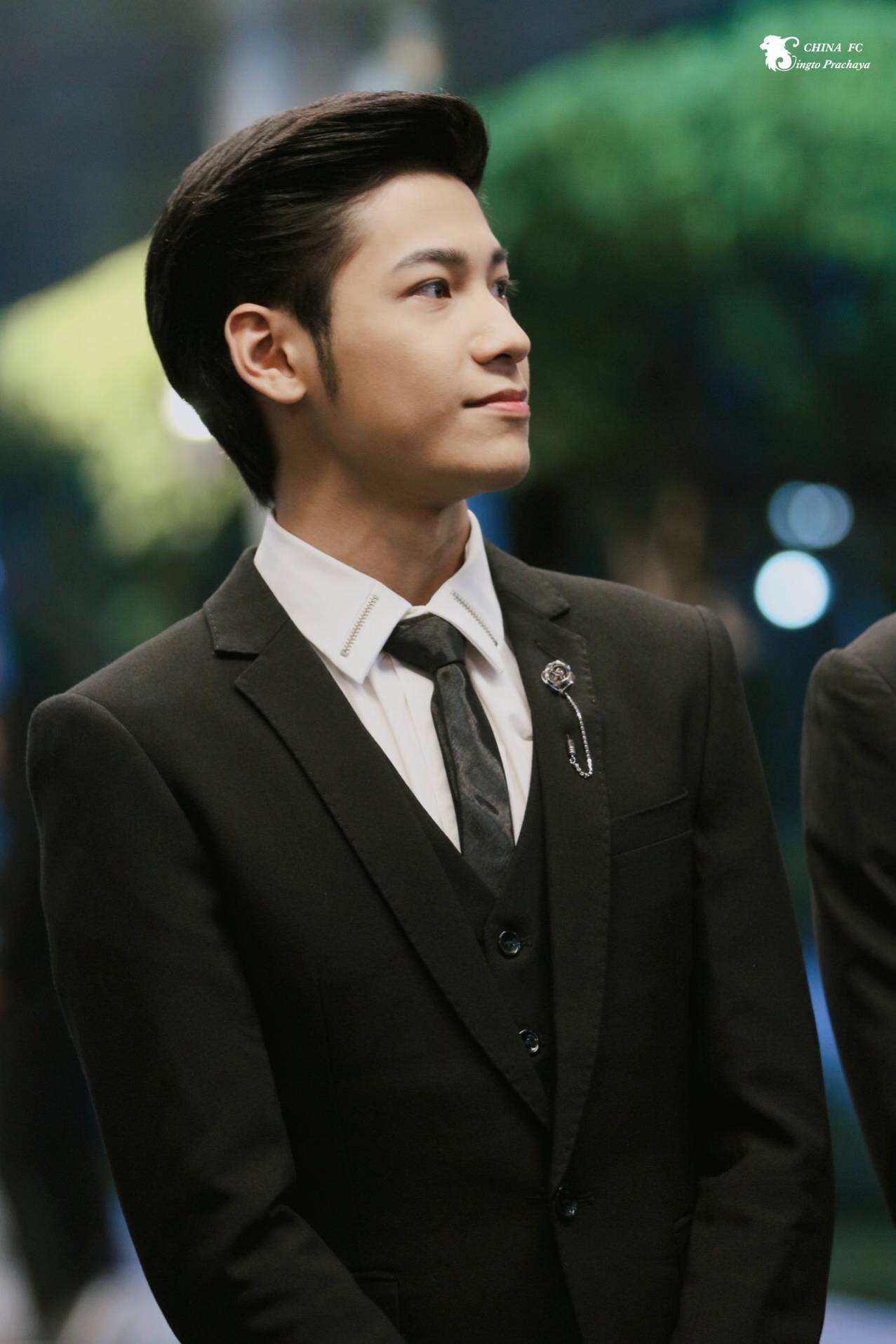  p>巴拉奇亚·鲁洛(singto),1994年7月28日出生于泰国曼谷,泰国男演员