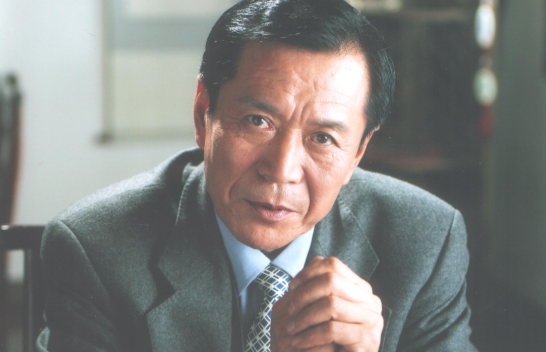 湖南佳信佰健康产业连锁有限公司,湖南佳信佰文化传播有限公司和 a