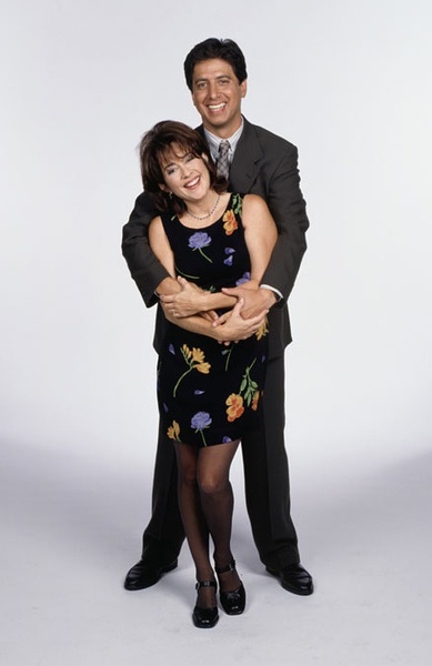  p>《人人都爱雷蒙德》是 a href="#" data-lemmaid="371711">