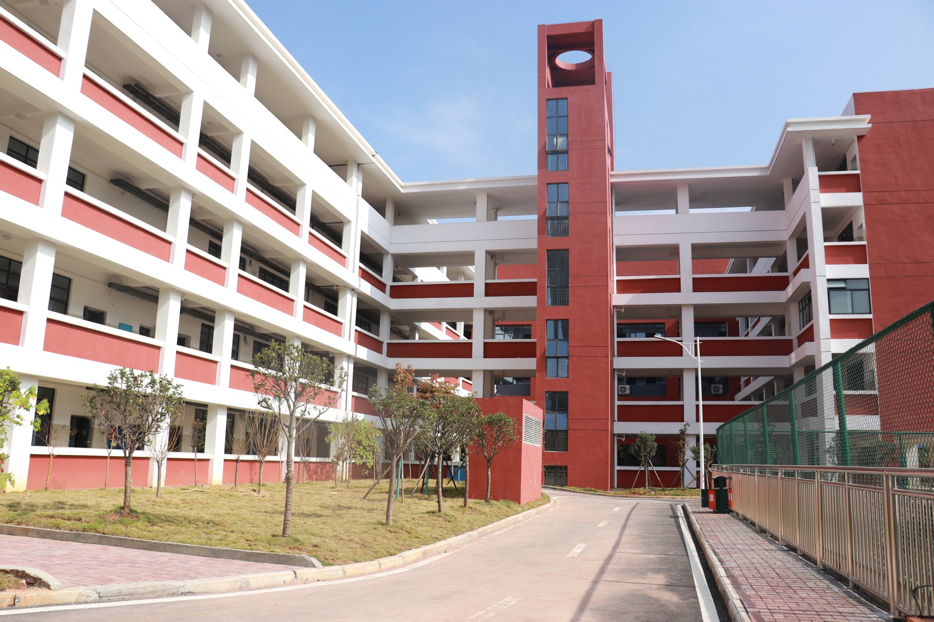 郴州市第十五中学