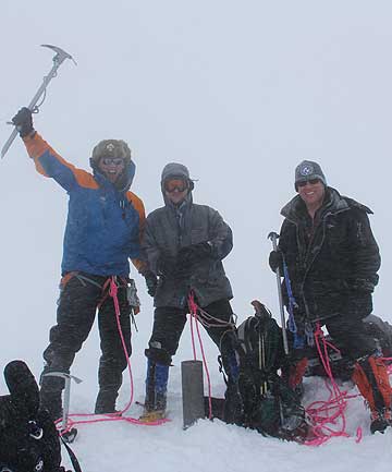 布韦岛(挪威语:bouvet ya,英语:bouvet island),台湾译为布威岛