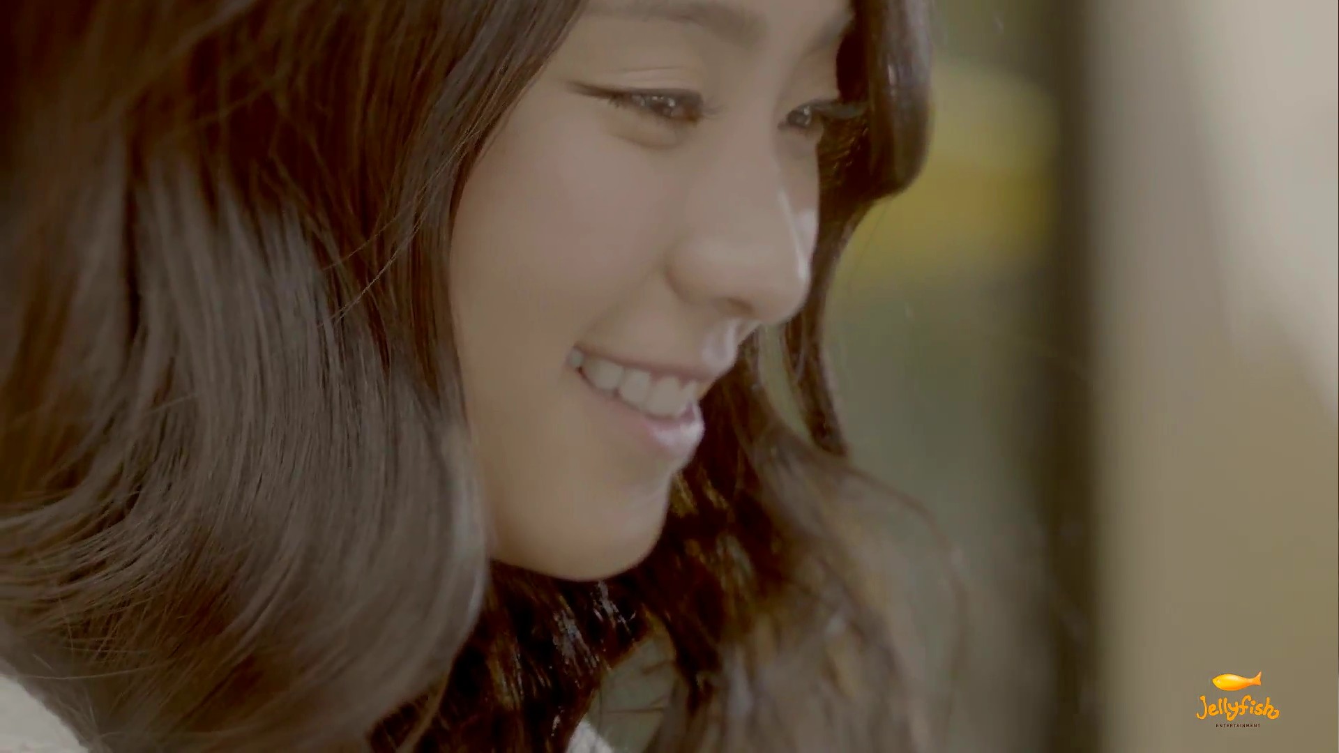  p>尹宝拉(         ,yoon bo ra),1990年