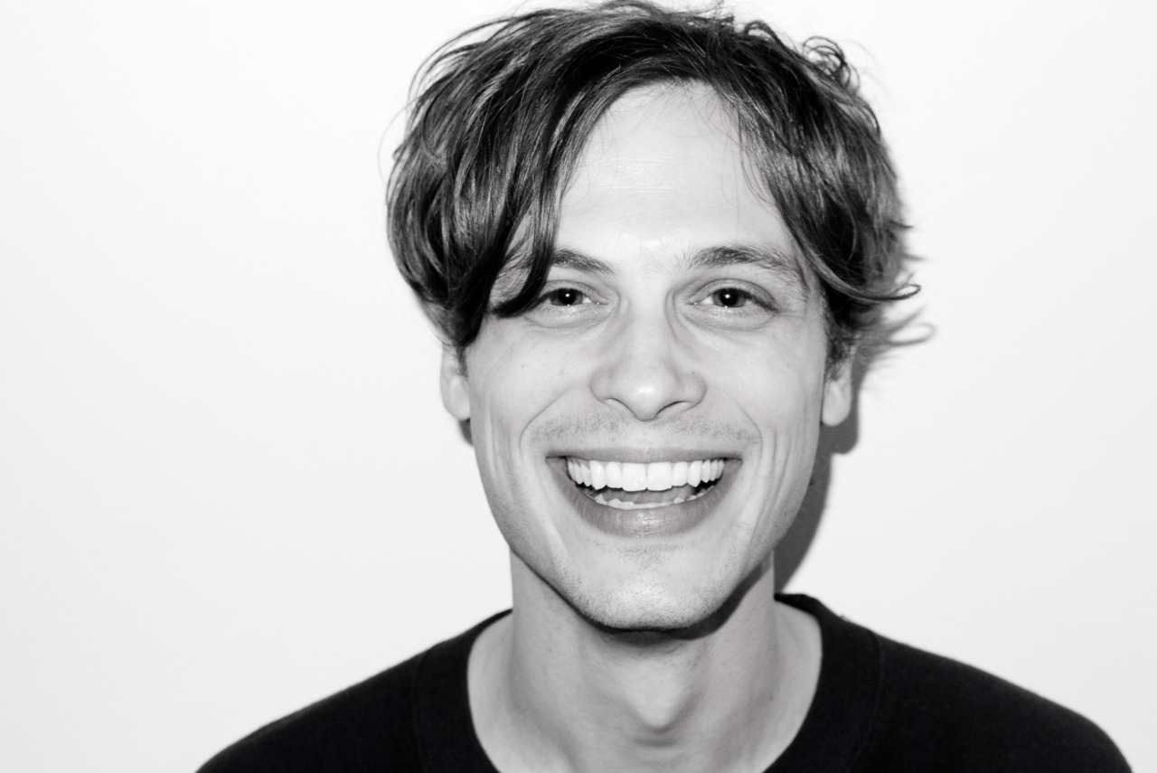  p>马修·格雷·古柏勒(matthew gray gubler),1980年3月9日出生于