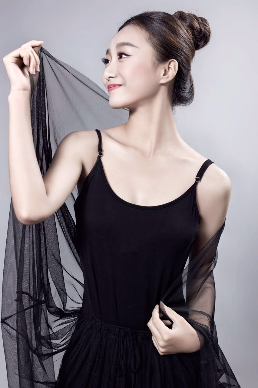 "gnbsmlrpsd">王楚,1996年9月28日出生于山东省淄博市,中国内地女演员