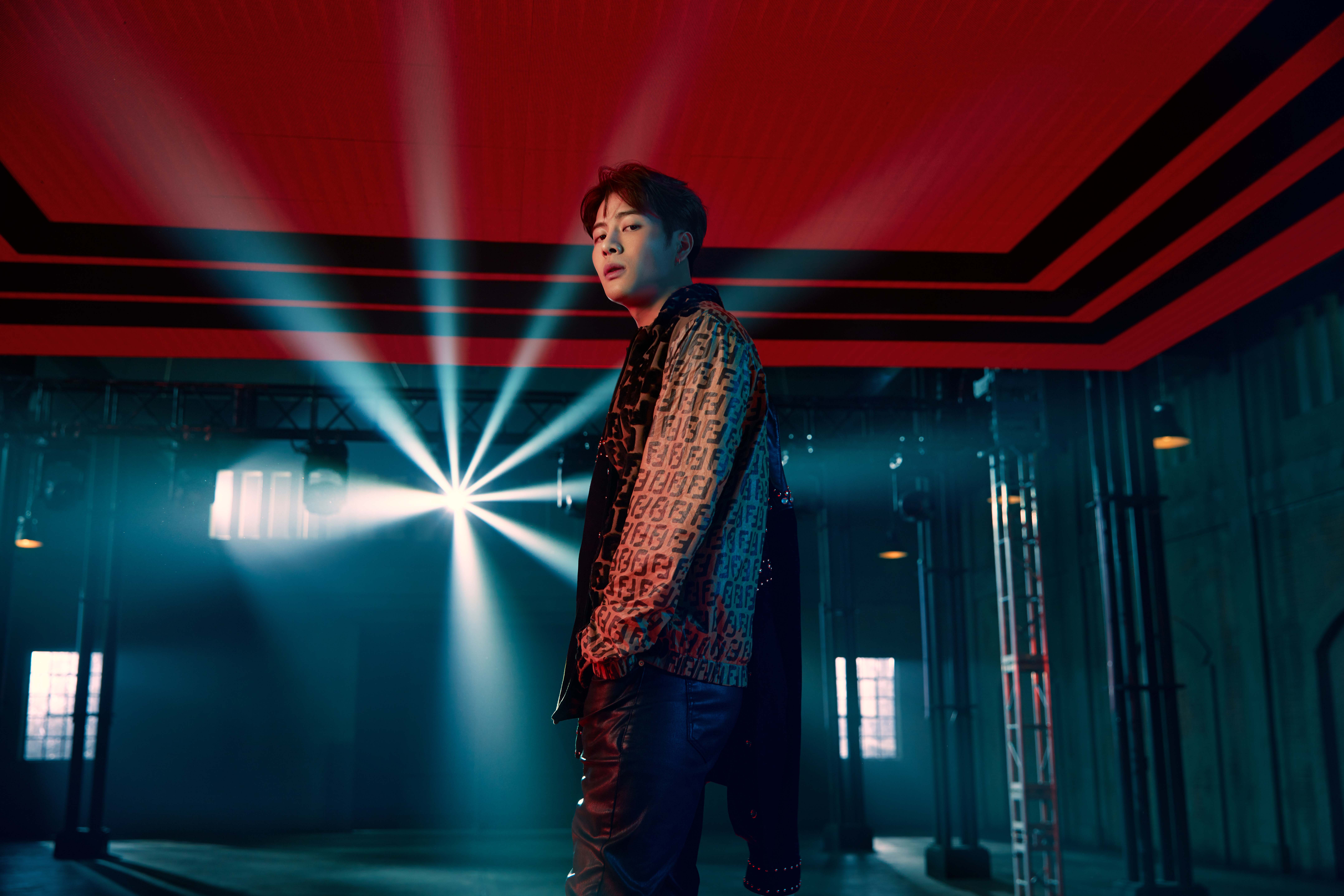  p>王嘉尔(jackson wang/      ),1994年3月28日出生于香港,中国香港