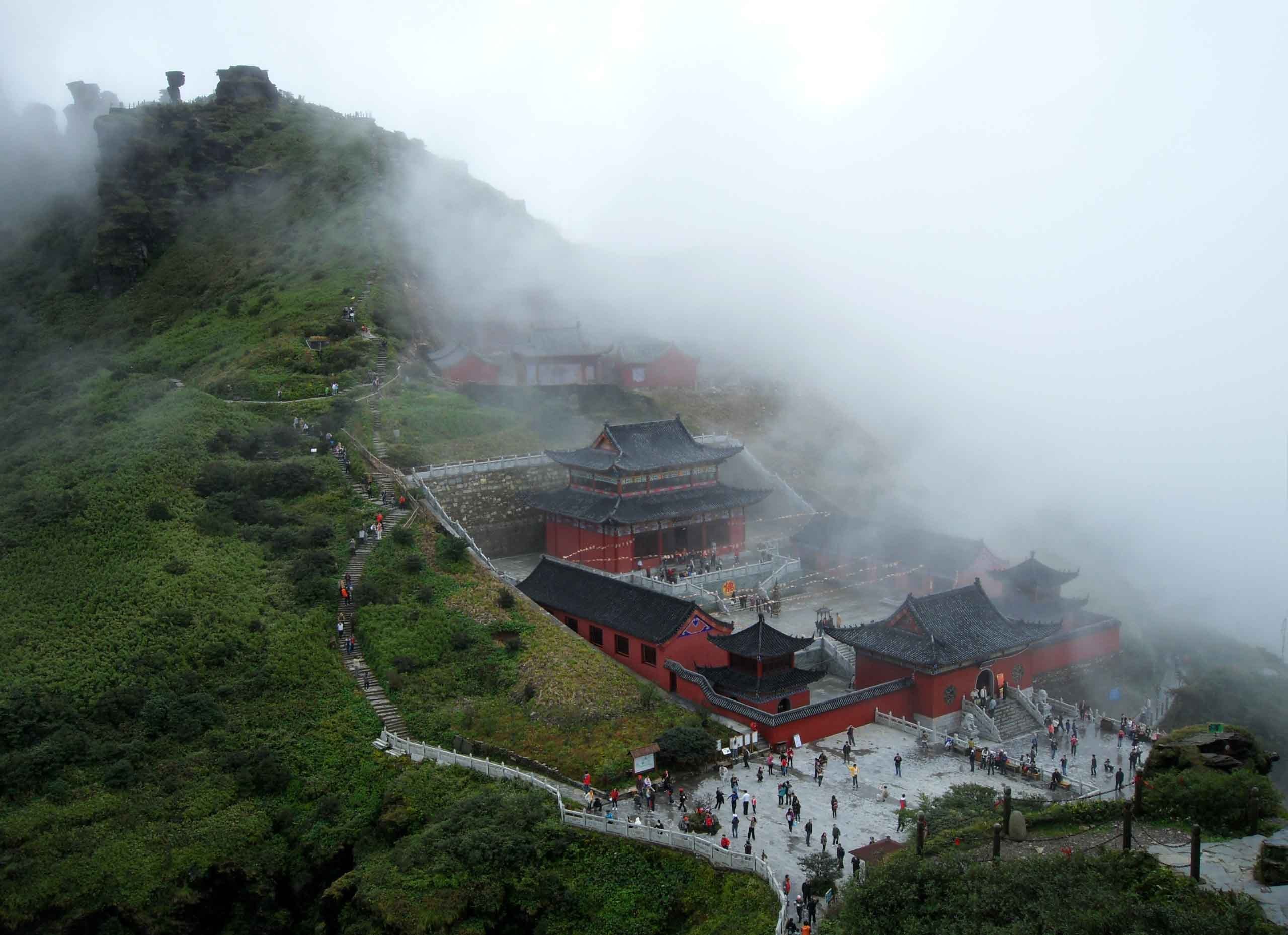 北京有座神秘寺庙，不受香火，不做道场，500多年来从未开过庙门_百科TA说
