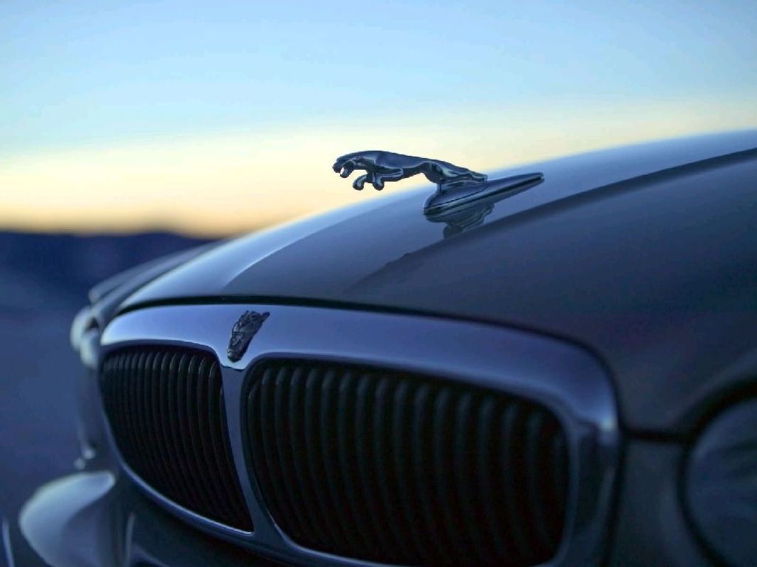  p>捷豹(jaguar),英国知名豪华汽车品牌,1922年诞生,创始人为 a