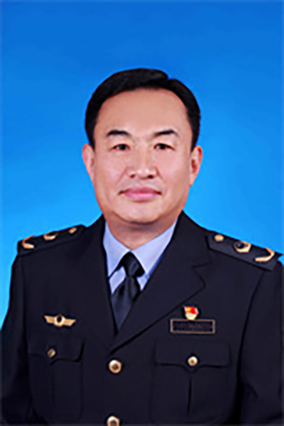 杨毅