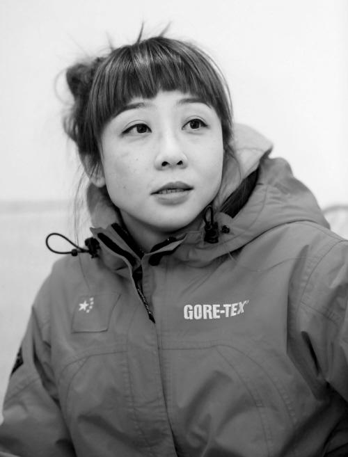 1979年11月26日出生于辽宁省本溪市,前中国女子自由式滑雪空中技巧