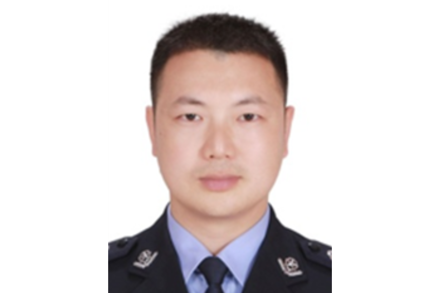  /p> p data-id="u0rk6iuavnlm">现任达州市公安局强制医疗所副所长.