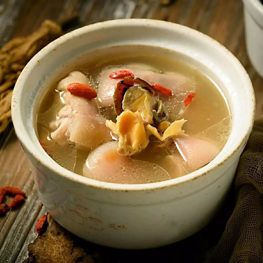 金线莲老母鸡汤