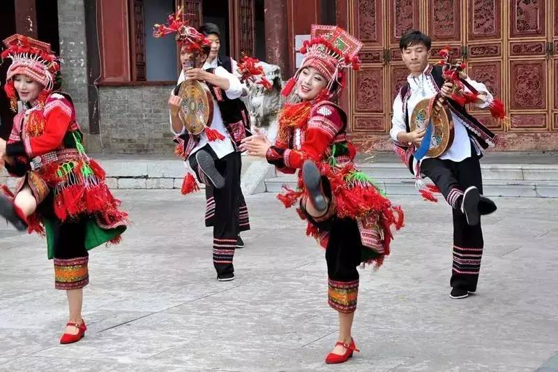 石屏彝族花腰歌舞节