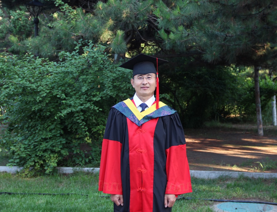 7 月毕业于 a target="_blank" href="/item/内蒙古工业大学/654621"