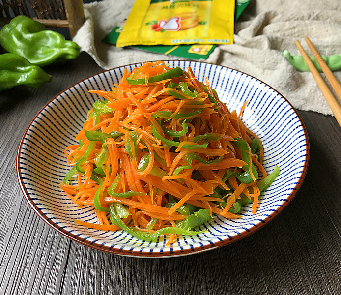 青椒胡萝卜丝