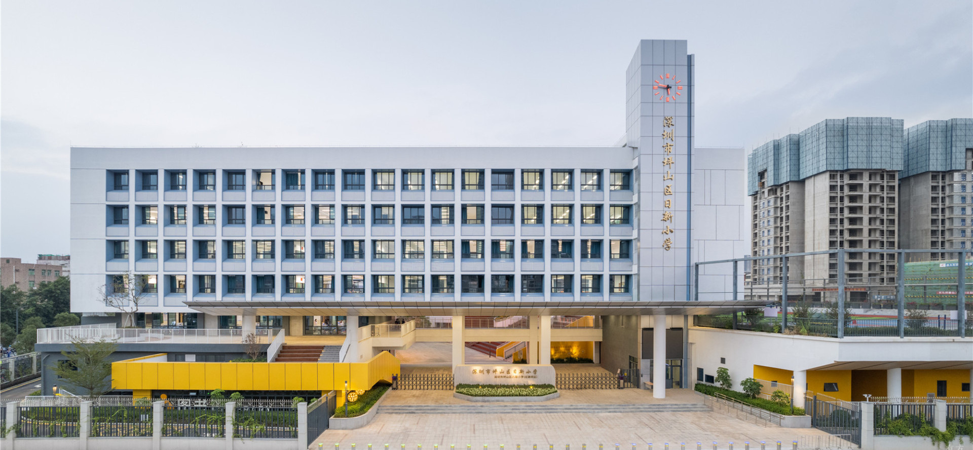 坪山区日新小学