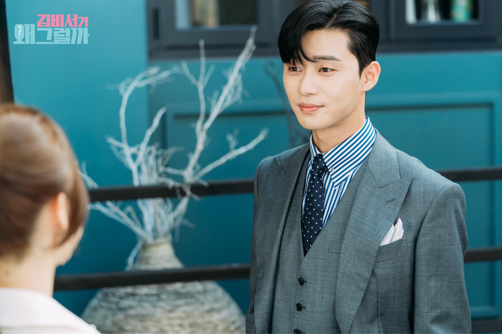 金秘书为什么那样