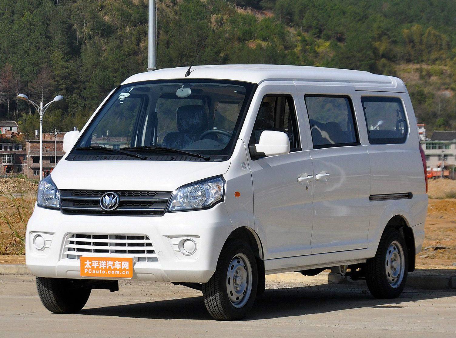  p>启腾m70旗下的福汽新龙马旗下的微面. /p>