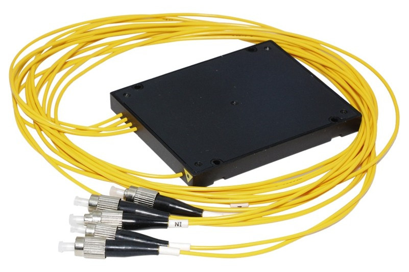 是一种基于石英基板的集成波导光功率分配器件,与同轴电缆传输系统一