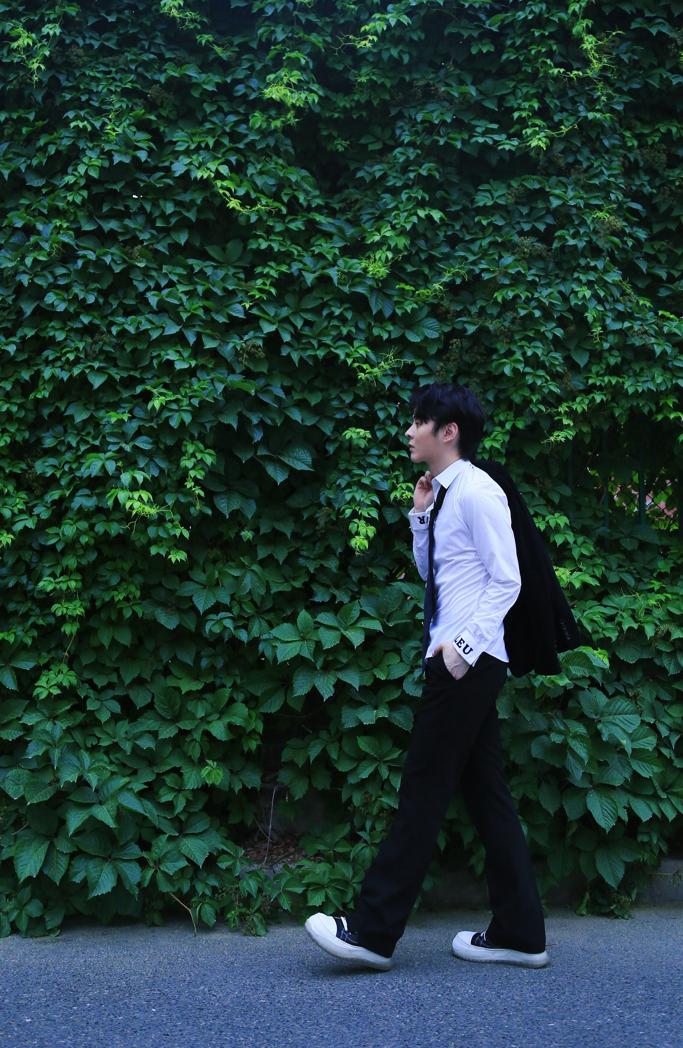  p>杨曦,歌手, a target="_blank" href="/item/小唐人/23407054"