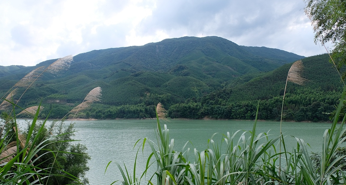 洽水镇,隶属于广东省肇庆市 a target="_blank" href="/item/怀集县