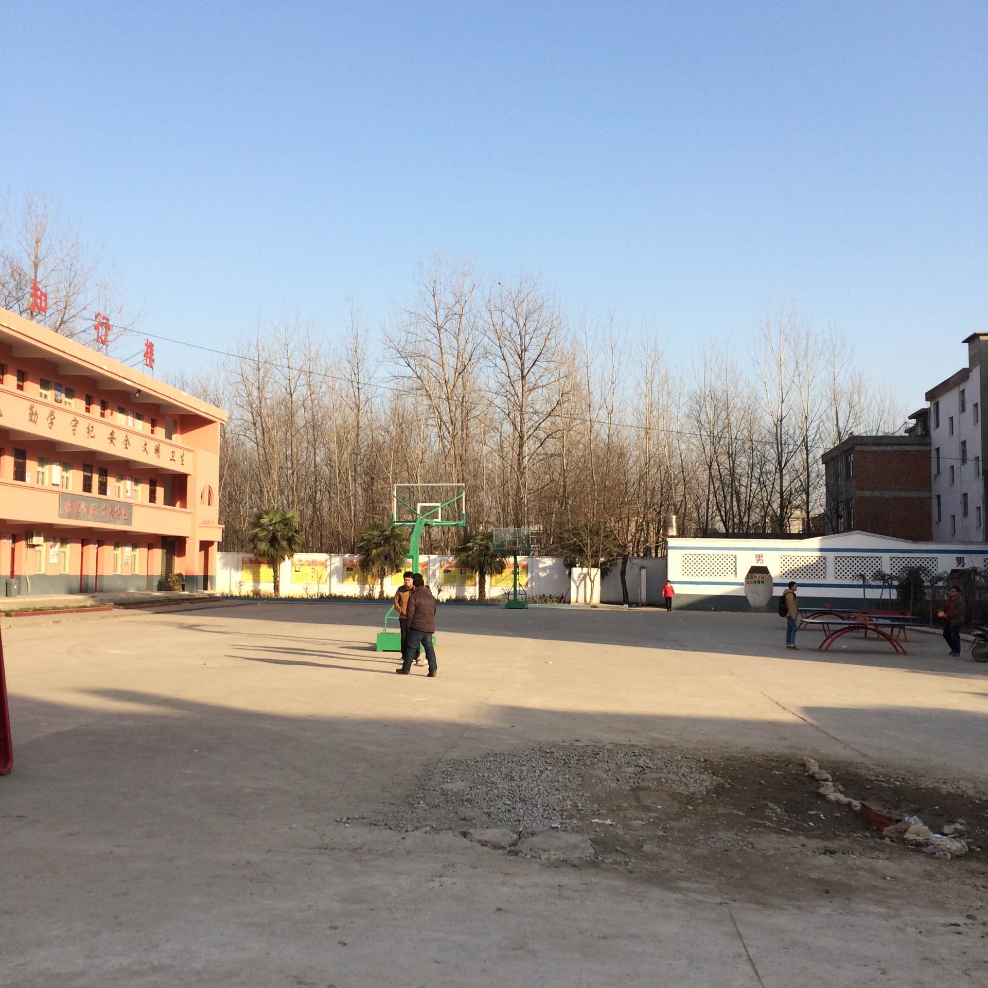  p>阜阳颍州区大塘中学位于颍州区的三塔镇 a data-lemmaid="15414749