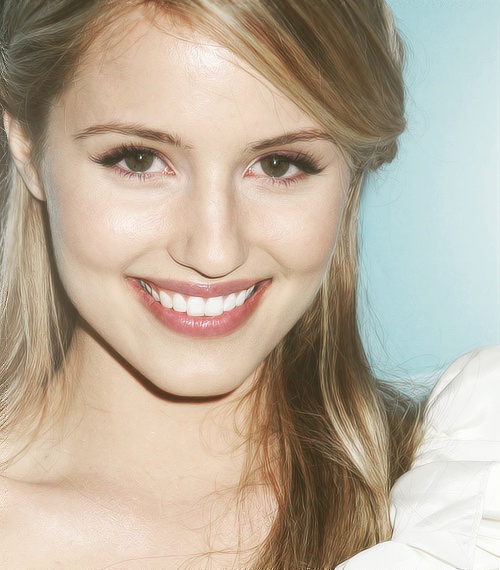  p>迪安娜·阿格隆 i>(dianna agron) /i>,1986年4月30日出生于美国