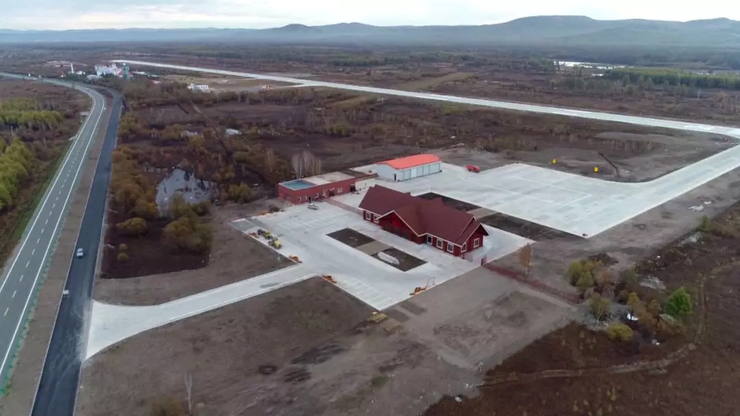 根河敖鲁古雅机场