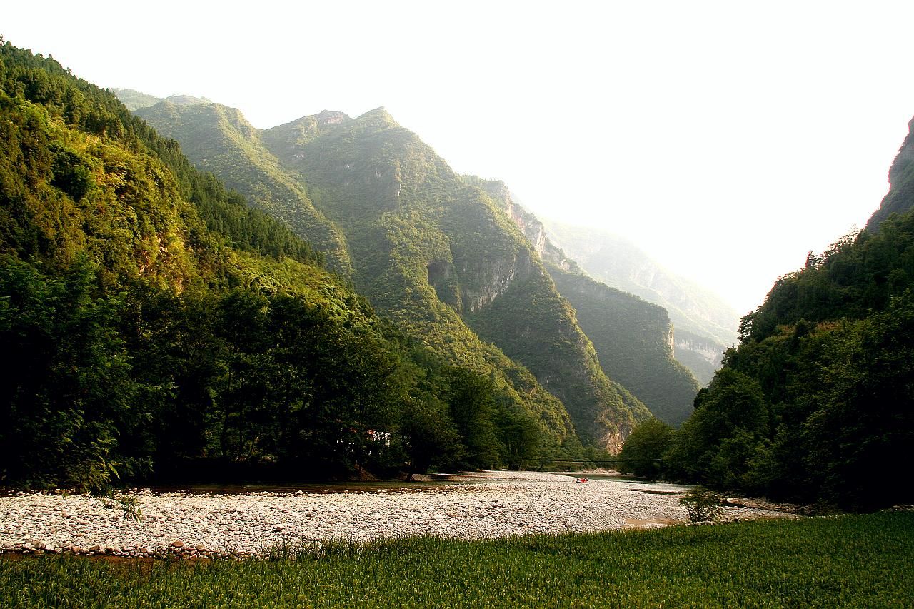 万源龙潭河风景区