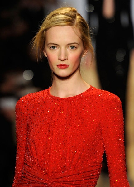  p>达丽雅·斯托寇思 (daria strokous) ,1990年9月25日出生于莫斯科