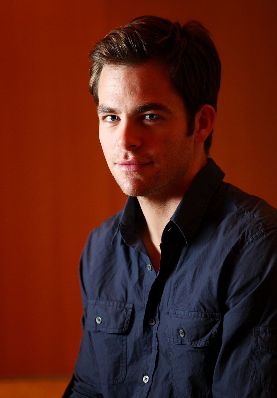  p>克里斯·派恩 (chris pine),1980年8月26日出生于美国 a target="