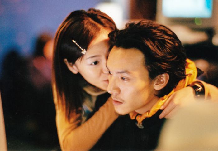 第一次的亲密接触diyicideqinmijiechu(2000)
