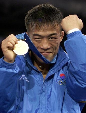 data-lemmaid="10961573">古典式摔跤 /a>运动员沈权虎是韩国唯一在 a