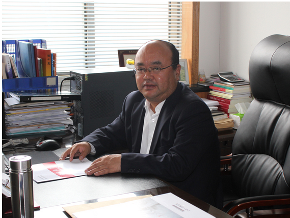  p>李辉成,男,现任中共青海省湟源县人大常委会党组书记,常委会主任.