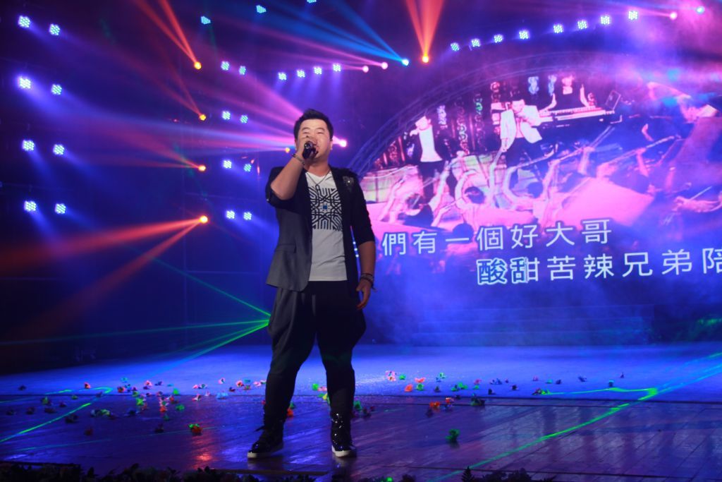 曹龙