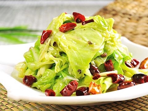  p>炝莲白又叫炝 a href="#">莲花白 /a>,爆炒莲花白,炝圆白等,是一道