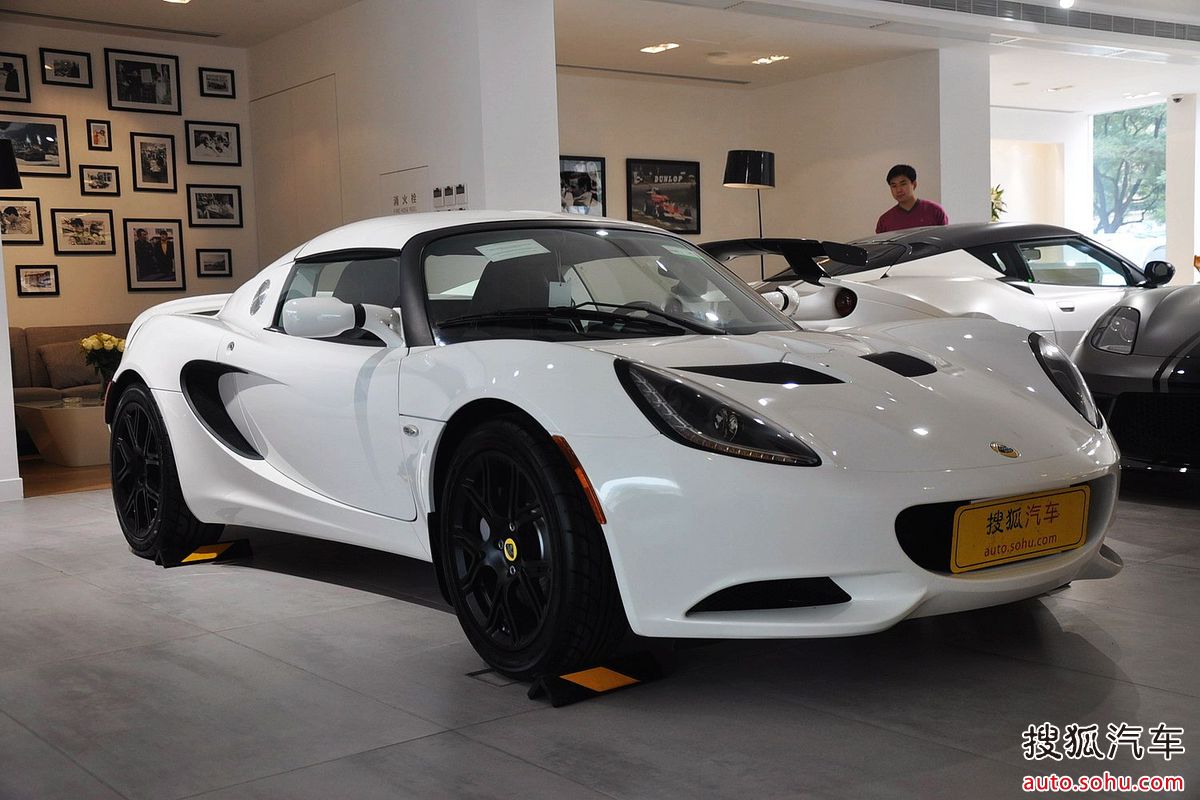  p>路特斯(lotus cars,曾被译为"莲花汽车")是世界著名的跑车与赛车