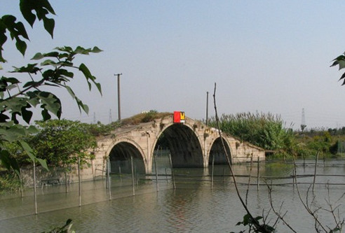 名"万安桥",位于江苏省 a target="_blank" href="/item/苏州/122945"