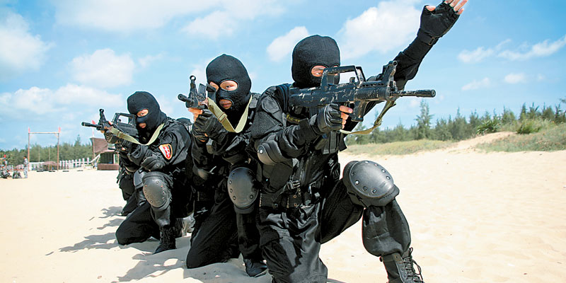 蛟龙突击队是中国一支 a target="_blank" href="/item/特种部队