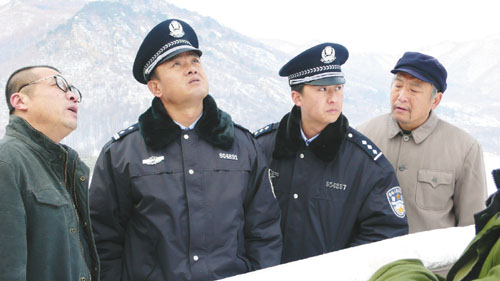 崔凤娟联合执导, a target="_blank" href="/item/杨立山/1035387"