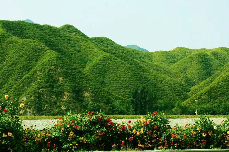  p>庙宫水库,位于河北省承德市围场县县城南 30千米处的伊逊河干流上