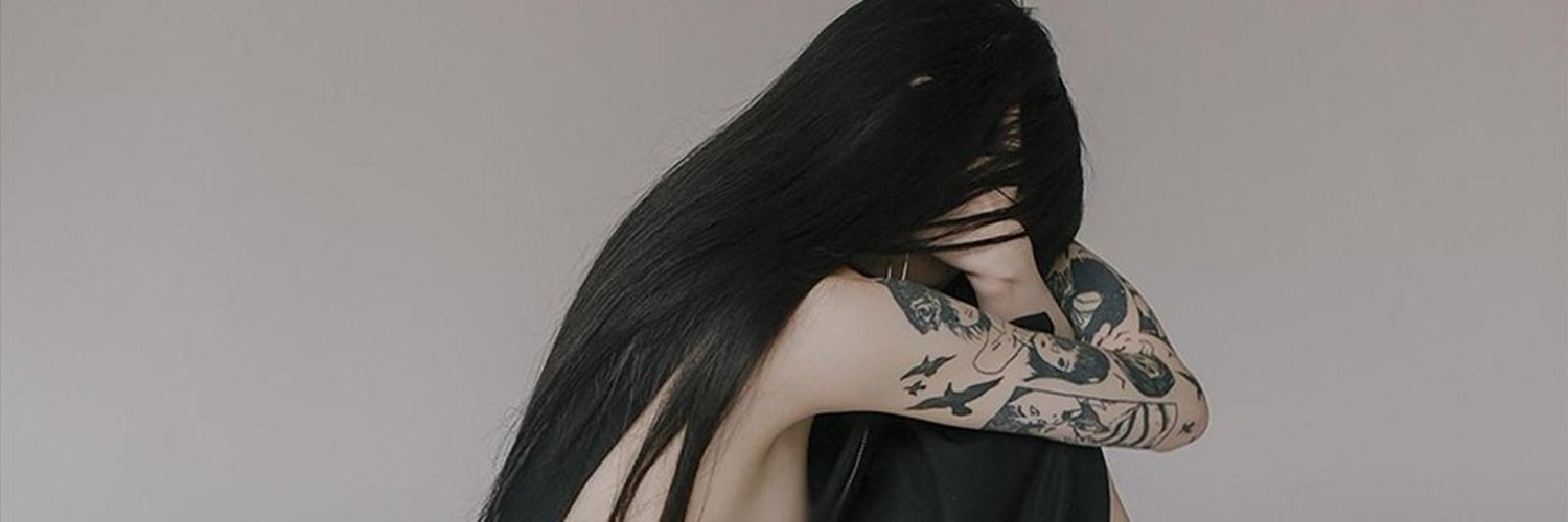 yeule（新加坡歌手、词曲作者、音乐制作人）_百度百科