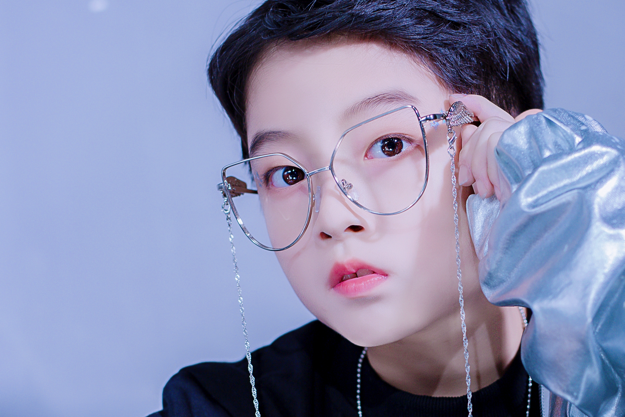  p>郭博弈,中国籍,男,出生于上海,温岭人,小童星, span class="ref"