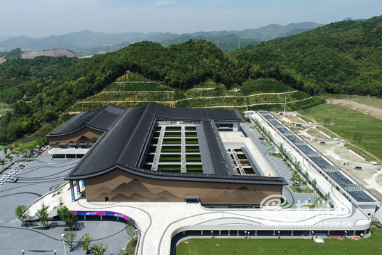 富阳银湖体育中心