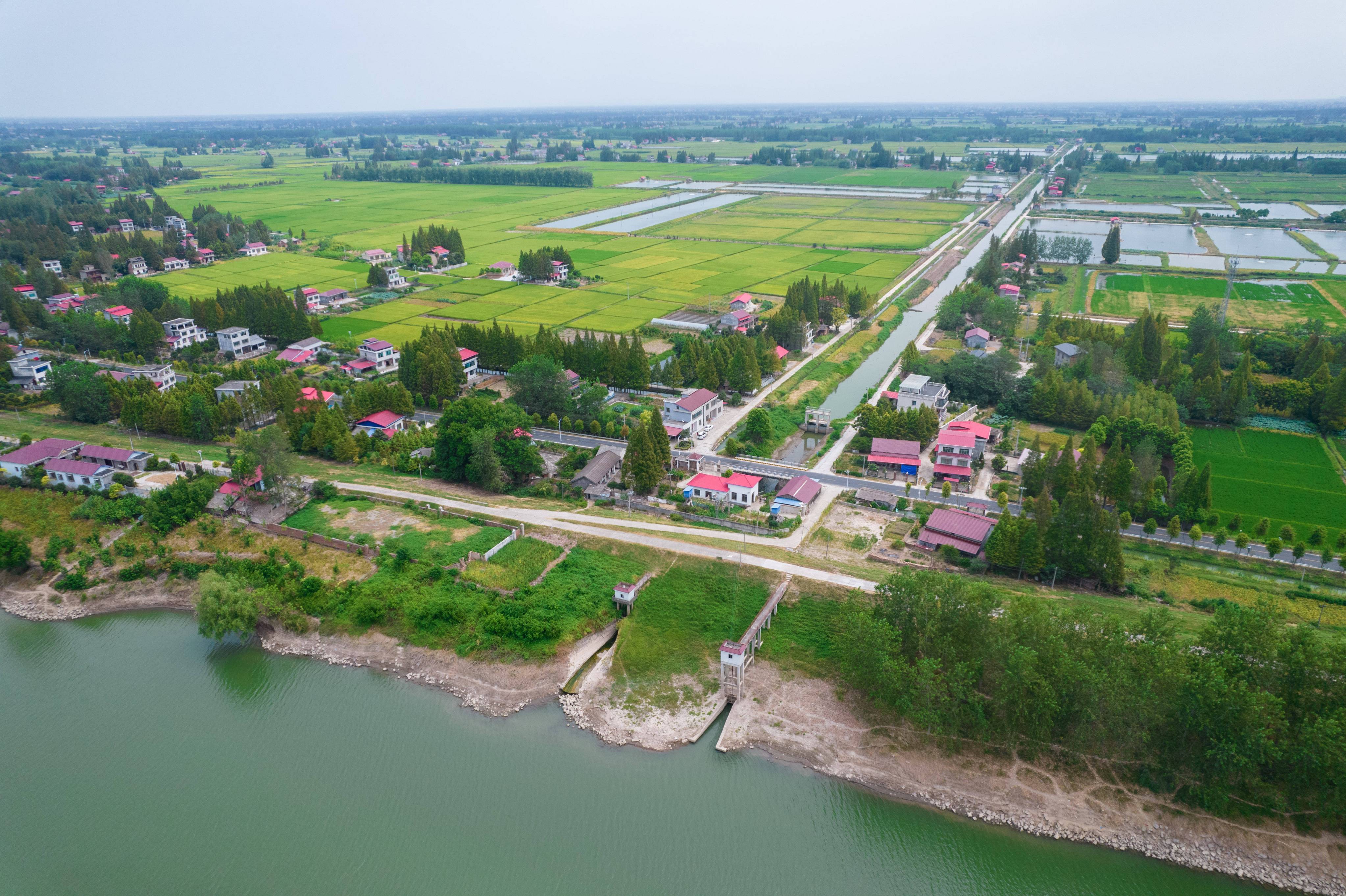 湖南省安乡县三岔河镇