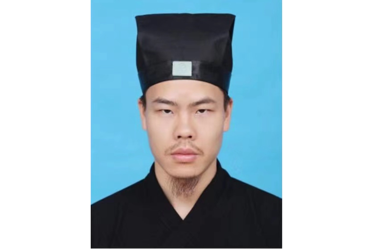 何平洪