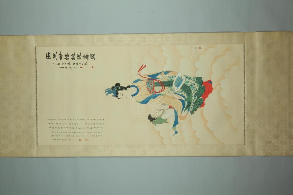 民国蔡佩珠西王母蟠桃祝寿图轴